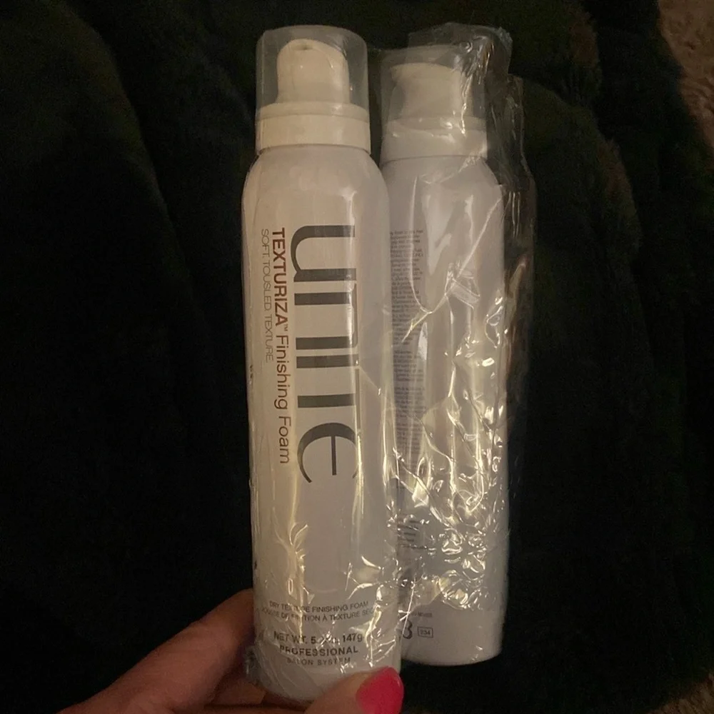 Unite Texturiza Finishing Foam Soft Tousled texture 2 included New in package